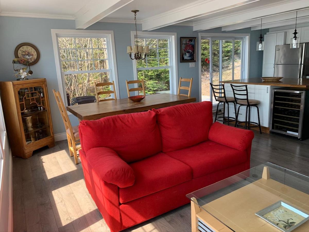 Chalet Chez Les Petit Grandes-Bergeronnes Εξωτερικό φωτογραφία