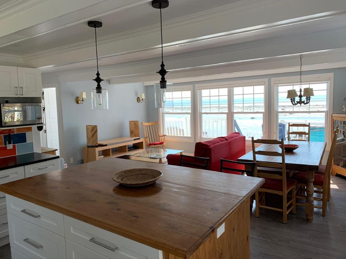 Chalet Chez Les Petit Grandes-Bergeronnes Εξωτερικό φωτογραφία