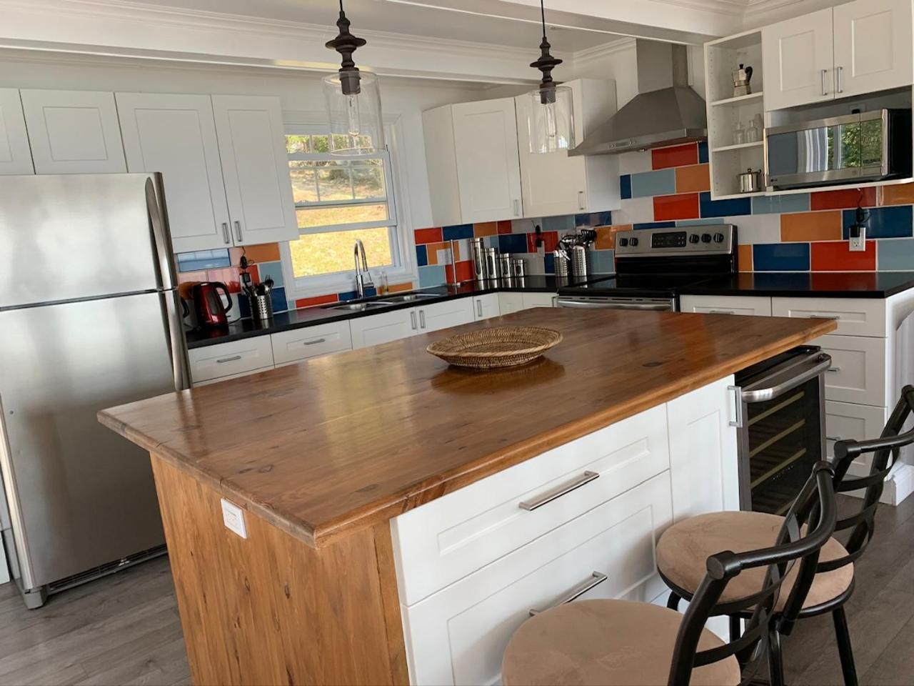 Chalet Chez Les Petit Grandes-Bergeronnes Εξωτερικό φωτογραφία